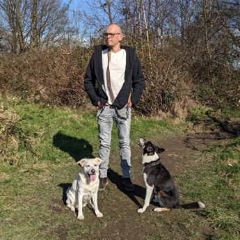 Hundetrainer Christian Niemand und aktuelles Hundeteam